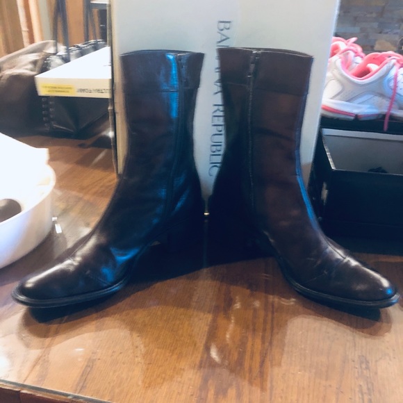 Banana Republic brown leather boots - Picture 4 of 7